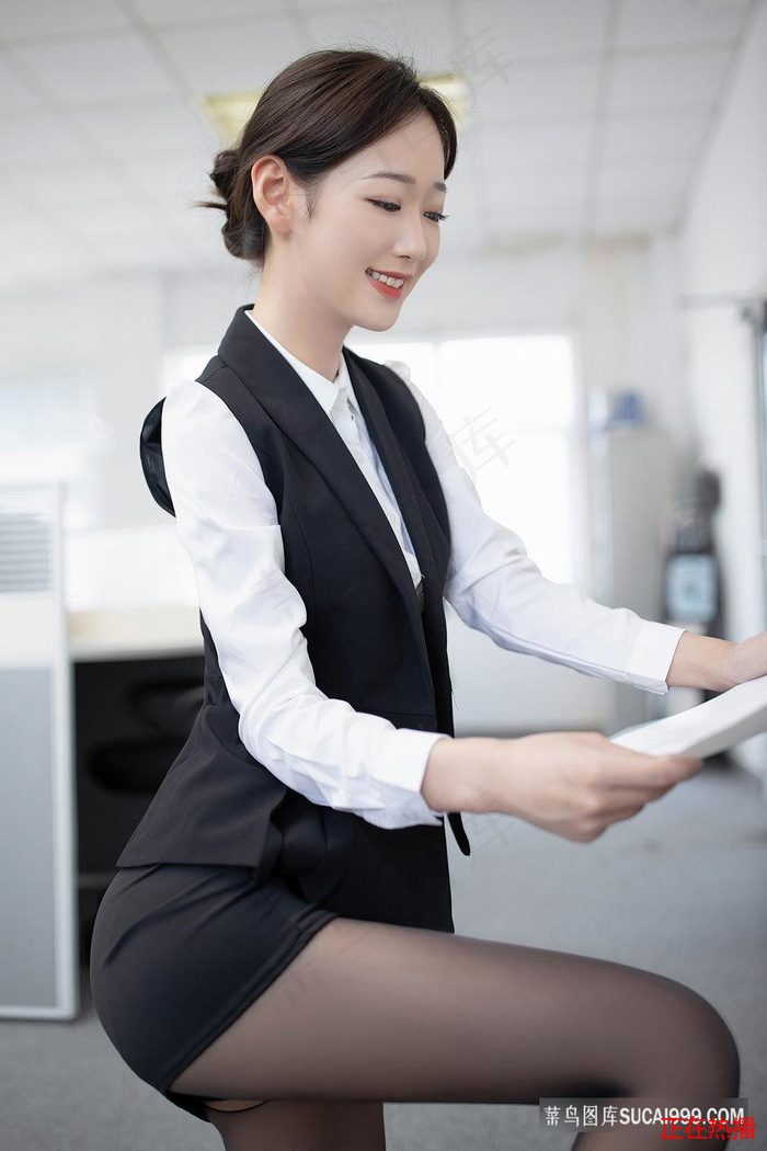 中國轟炸機 · 少女嗶哩嗶哩高清在線觀看 精彩合輯